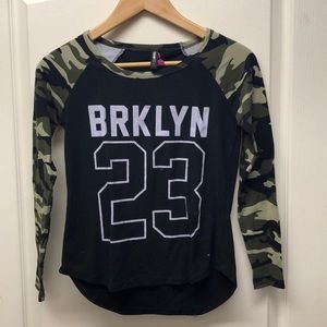 🛍2/$25🛍Unban kids long sleeve